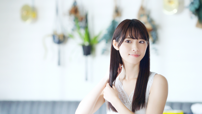 Learn how to care for fine hair.