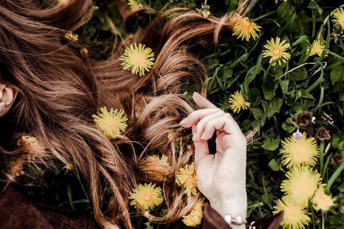 Here’s how chemical-free products help your hair.