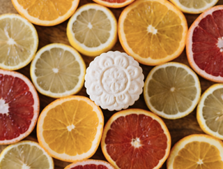 From Lavender to Lemon: A Scholarly Review of Popular Essential Oils in Shampoos