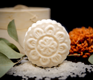 Molecular Marvels: How Shampoo Bar Ingredients Interact at the Microscopic Level