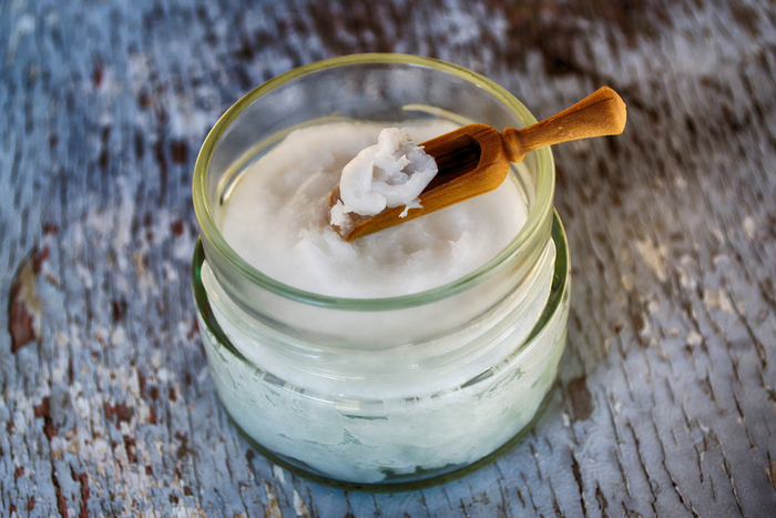 Discover simple DIY hair masks for dry/damaged hair.